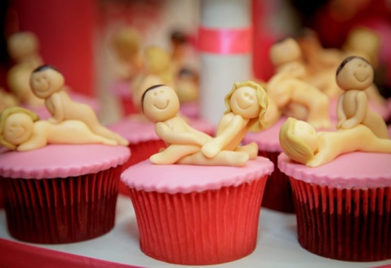 Miess Sex Shop - Chá de lingerie - Cupcakes eróticos