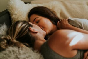 O que é cinta peniana? Saiba tudo sobre esse acessório