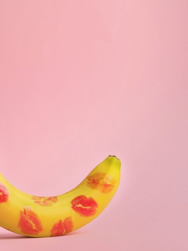 banana com marcar de batom de beijo