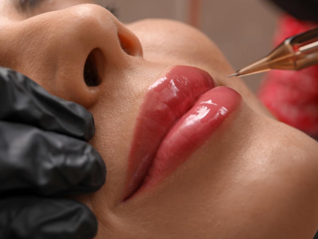 Micropigmentação labial