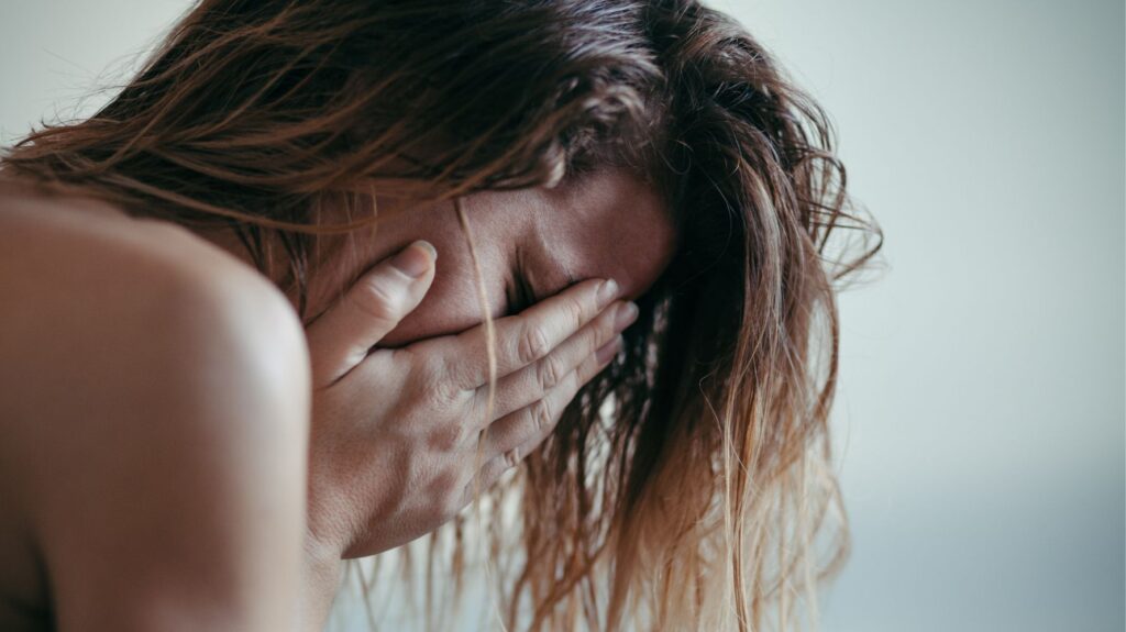 mulher triste com depressão