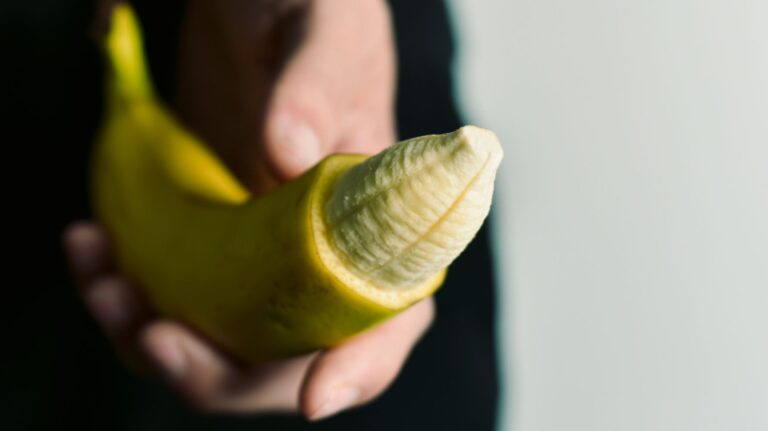 banana remetendo a glande